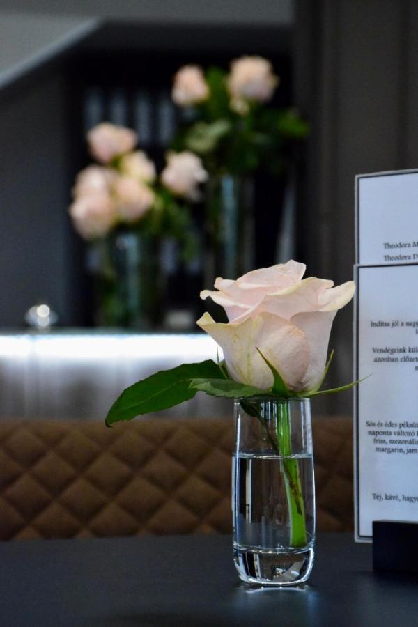 Hotel Lotus Hermina-major Eksteriør billede